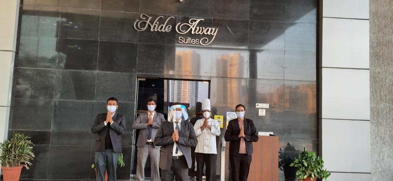 Hide Away Suites โนอิดา ภายนอก รูปภาพ
